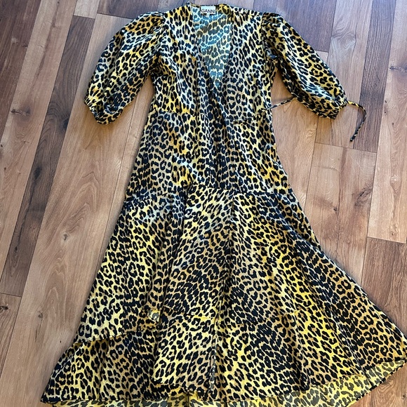 Ganni dress in EUC - Picture 3 of 6